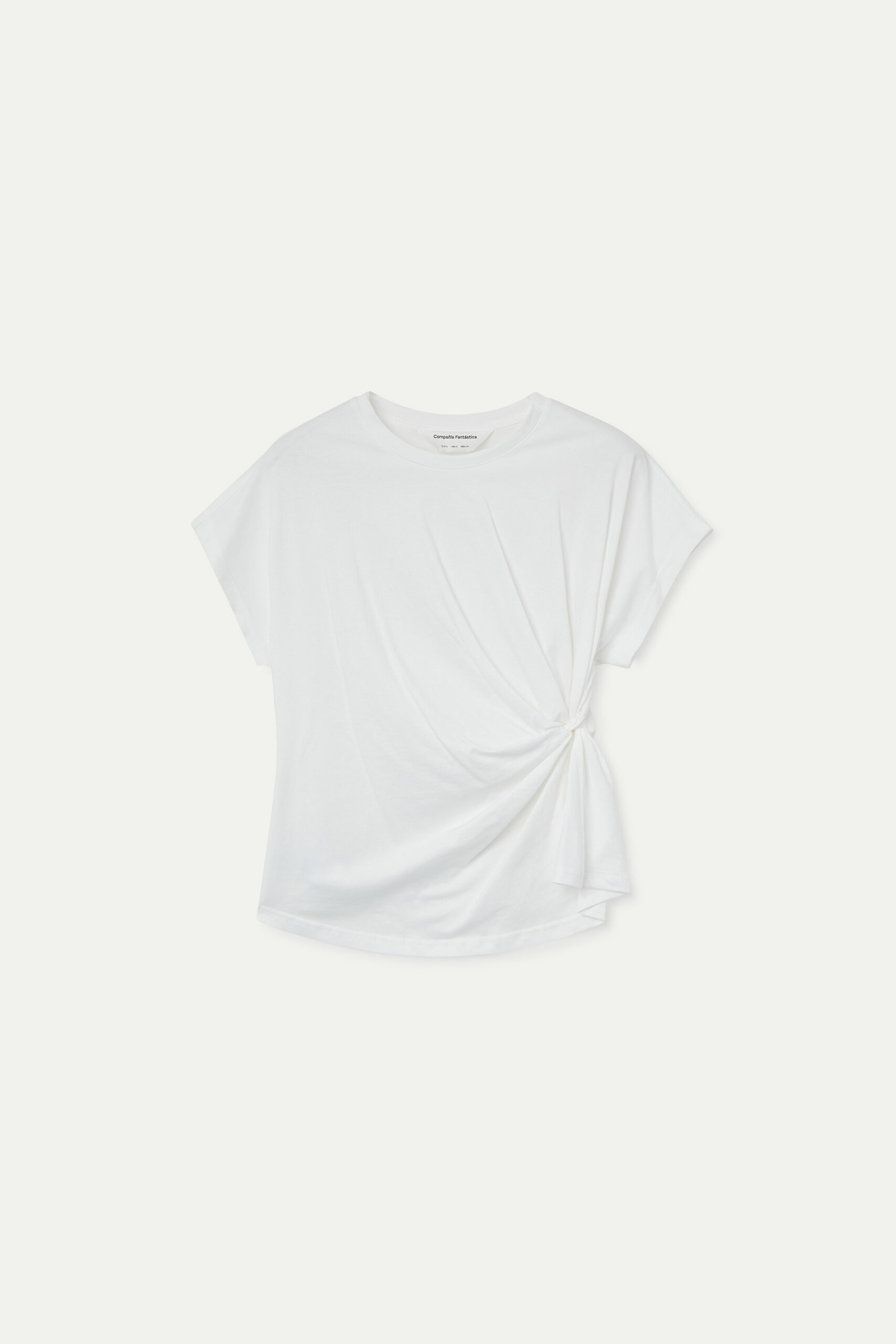 Camiseta básica blanca con nudo lateral