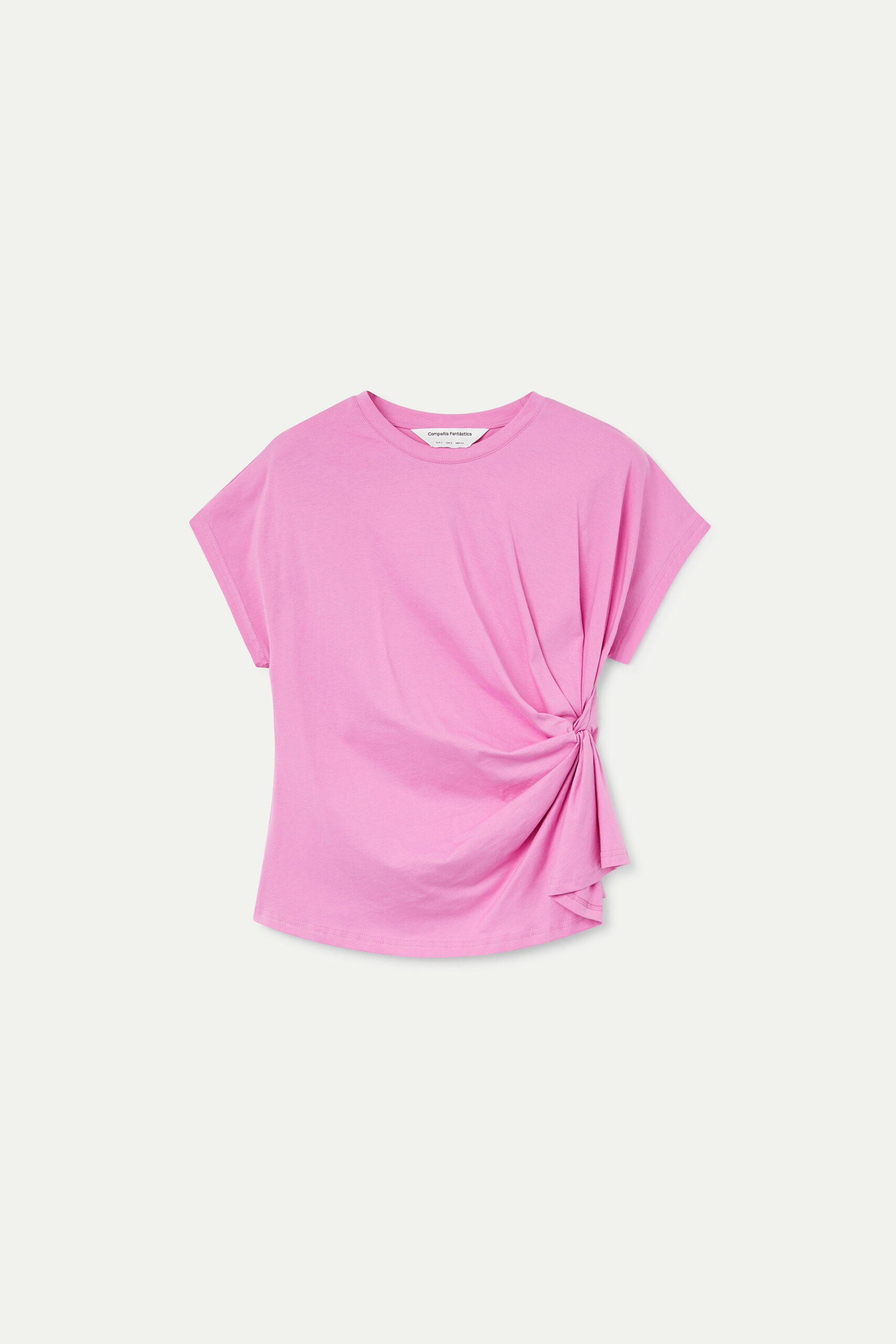 Camiseta rosa con nudo lateral